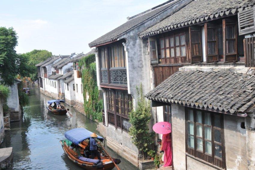 如何手工制作圆锥体？